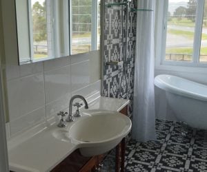 mount vincent bathroom